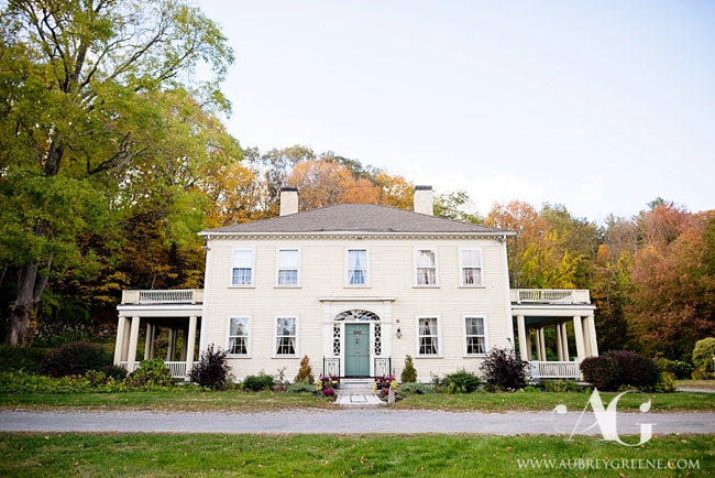 HollistonHistoricalSocietyWedding_AubreyGreenePhoto-1_WEB