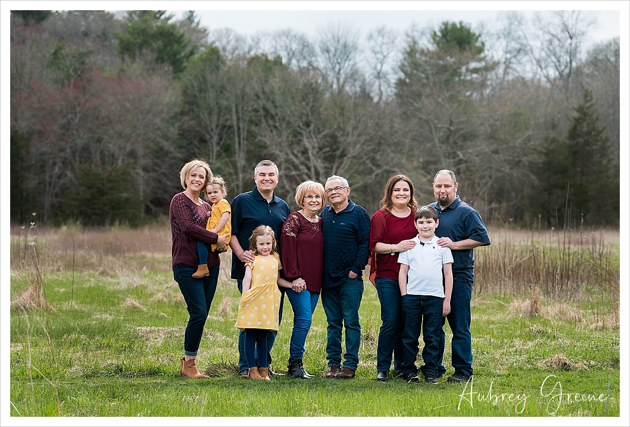 Holiday Vacation Generational Portrait in Wrentham